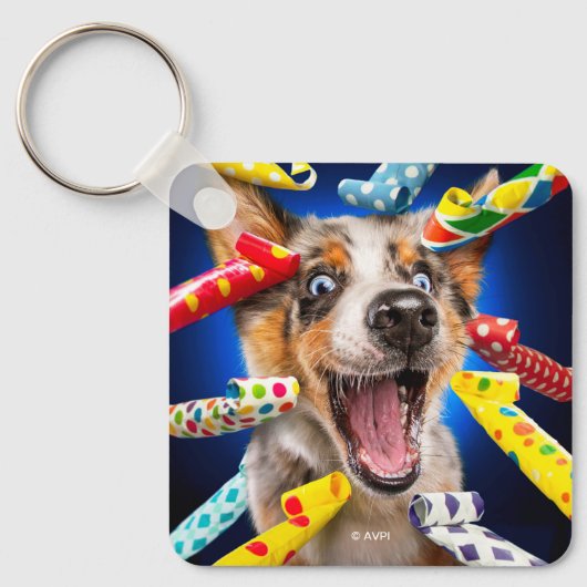 Gelukkige Hond Feest Toeters Sleutelhanger (Voorkant)
