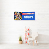 Gelukkige Hond Feest Toeters Spandoek (Insitu)
