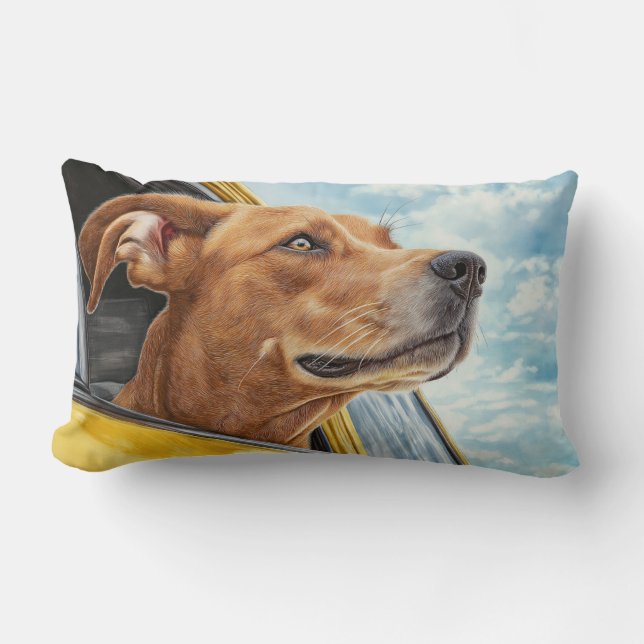 Gelukkige Hond in Gele Auto Kunstprint Kussen (Voorkant)