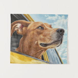 Gelukkige Hond in Gele Auto Kunstprint Wandkleed