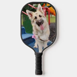Gelukkige hoofdhelling pickleball paddle