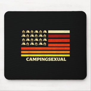 Gelukkige kampeerder kampeerleven retro vlag tent muismat