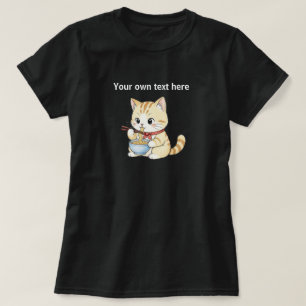 Gelukkige kat die Ramennoedels eet T-shirt