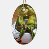 Gelukkige Kikkers Keramisch Ornament (Links)