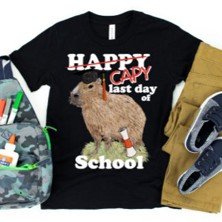 Gelukkige laatste schooldag Capybara Afstuderen T-shirt