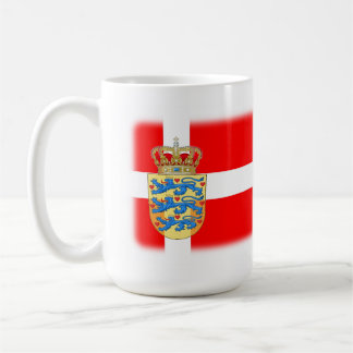 Gelukkige mensen komen uit de Deense Mok! Koffiemok