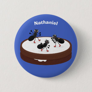 Gelukkige mieren schaatsen op een cookie cartoon ronde button 5,7 cm