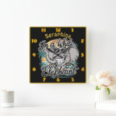 Gelukkige olifant op het zonnige strand vierkante klok (Huis)