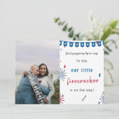 Gelukkige onafhankelijkheid 4 juli baby zwangersch aankondiging (Staand voorkant)