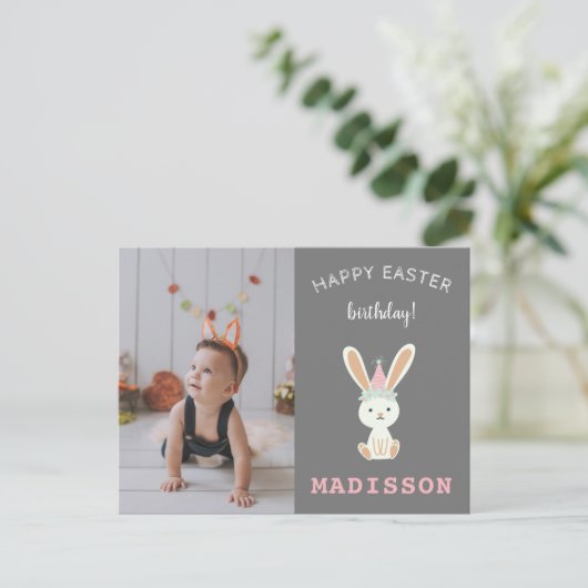 Gelukkige paasverjaardag wenst schattig konijntje  feestdagenkaart (Staand voorkant)