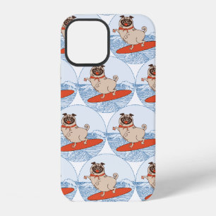 Gelukkige pug hond op surfplank met sjaal band iPhone 12 hoesje
