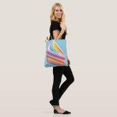 Gelukkige regenboogcake tote bag (Op model)