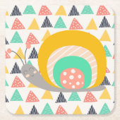 Gelukkige slak op driehoeken kartonnen onderzetters (Voorkant)