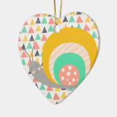 Gelukkige slak op driehoeken keramisch ornament (Links)