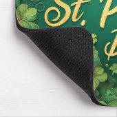 Gelukkige St. Patrick's Dag Klavertje Drie Ontwerp Muismat (Hoek)
