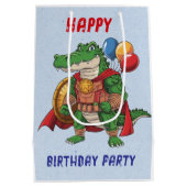 Gelukkige Verjaardag Alligator Superheld Verjaarda Medium Cadeauzakje (Achterkant)