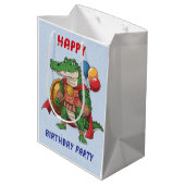 Gelukkige Verjaardag Alligator Superheld Verjaarda Medium Cadeauzakje (Achterkant Gekanteld)