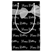 Gelukkige verjaardag boog op zwart klein cadeauzakje (Voorkant)