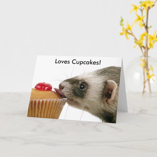 Gelukkige verjaardag Ferret houdt van cupcakes Kaart (Gele Bloem)