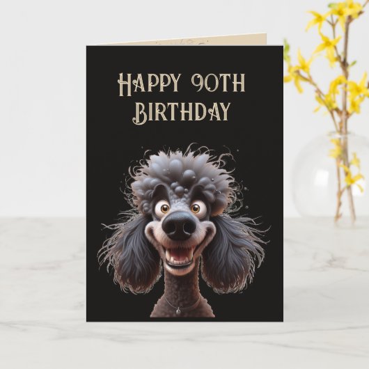 Gelukkige Verjaardag Geen Stress Poedel Hond 90th Kaart (Gele Bloem)