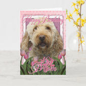 Gelukkige Verjaardag Mam - Goldendoodle Kaart (Gele Bloem)