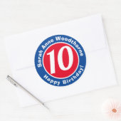 Gelukkige verjaardag met naam en leeftijd 10 ronde sticker (Envelop)