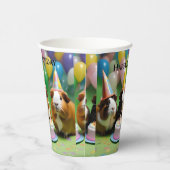 Gelukkige verjaardag met partij cavia's, papieren bekers (Rechts)