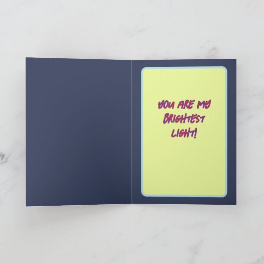 Gelukkige verjaardag met persoonlijke naam kaart (Binnen)