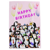 Gelukkige Verjaardag Pinguïn Gift Bag Funny Medium Cadeauzakje (Voorkant)