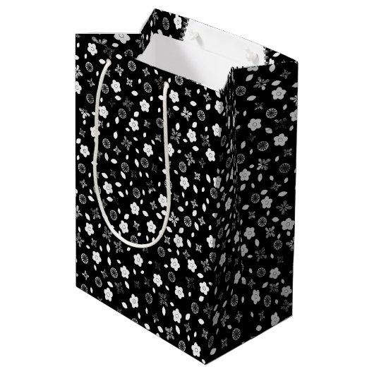 Gelukkige Verjaardag Posy Print met Rits Medium Cadeauzakje (Achterkant Gekanteld)