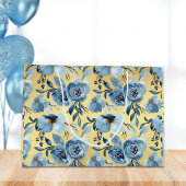Gelukkige Verjaardag Stoffig Blauw Goud Bloemen Na Groot Cadeauzakje