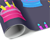 Gelukkige verjaardag, taart met kaarsen, cadeaupapier (Rol Hoek)