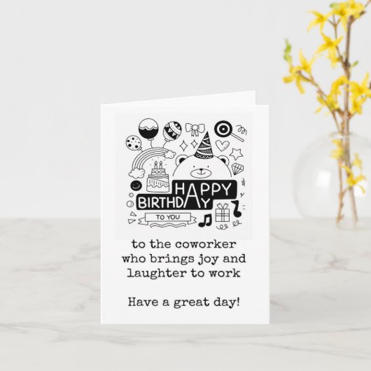 Gelukkige Verjaardagsmedewerker, die lachende Kaar Kaart (Gele Bloem)