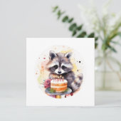 Gelukkige wasbeer met verjaardagstaart (Staand voorkant)