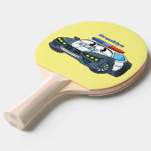 Geluksgelukkige illustratie van de cartoon van de  tafeltennisbatje (Voorkant Gekanteld)