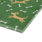 gelukshonden met botten achtergrond snijplank (Hoek)