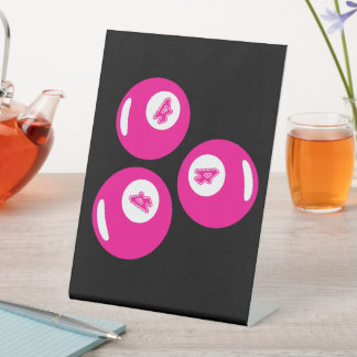 Geluksnummer 4 Roze Ballen Reclamebord Met Voetstuk