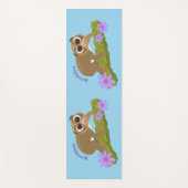 Geluksvochtige langzaam-loris op de cartoon van ee yogamat (Voorkant)