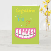 Gelukwensen die Steunen krijgen - het Meisje van Kaart (Gele Bloem)