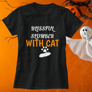 Gelukzalige Slaap Met Kat Halloween Persoonlijk T-shirt