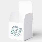 Gemaakt in 1935 Circular Stamp Style Logo Party Bedankdoosjes (Geopend)