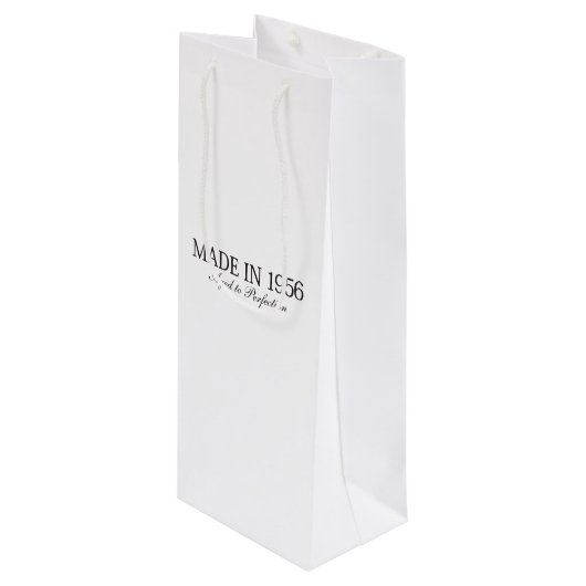 Gemaakt in 1956 wijn cadeautas (Voorkant Gekanteld)