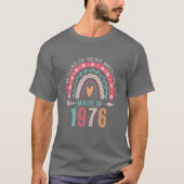 Gemaakt in 1976 46 jaar oude regenboog 46e verjaar t-shirt (Voorkant)