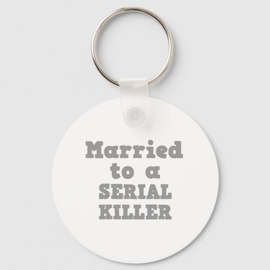 GEMAAKT OP EEN SERIËLE KILLER SLEUTELHANGER (Voorkant)