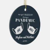 GEMAAKT tijdens een pandemisch kerstmasker Keramisch Ornament (Rechts)
