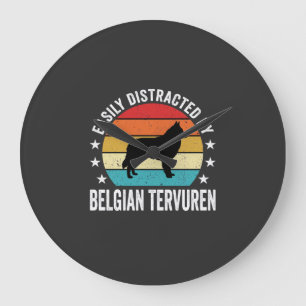 Gemakkelijk Afgeleid Door Belgische Tervuren Hond Grote Klok