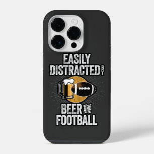 Gemakkelijk afgeleid door bier en voetbal Case-Mat iPhone 14 Plus Hoesje