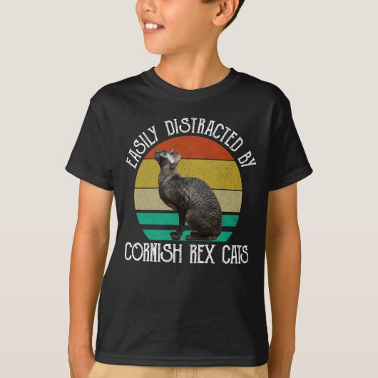 Gemakkelijk Afgeleid Door Cornish Rex Katten T-shirt (Voorkant)
