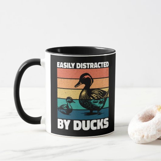 Gemakkelijk afgeleid door eenden liefhebber Cool F Mok (Met donut)