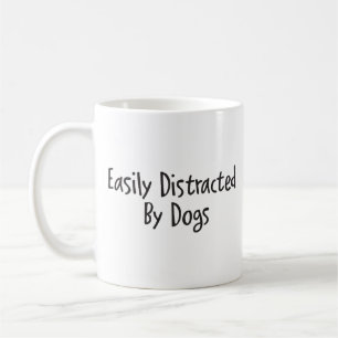 Gemakkelijk afgeleid door honden koffiemok